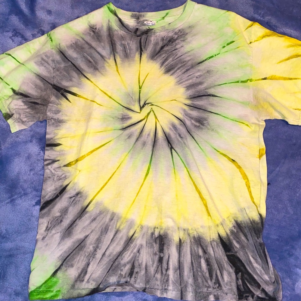 Tie-dye tee shirt